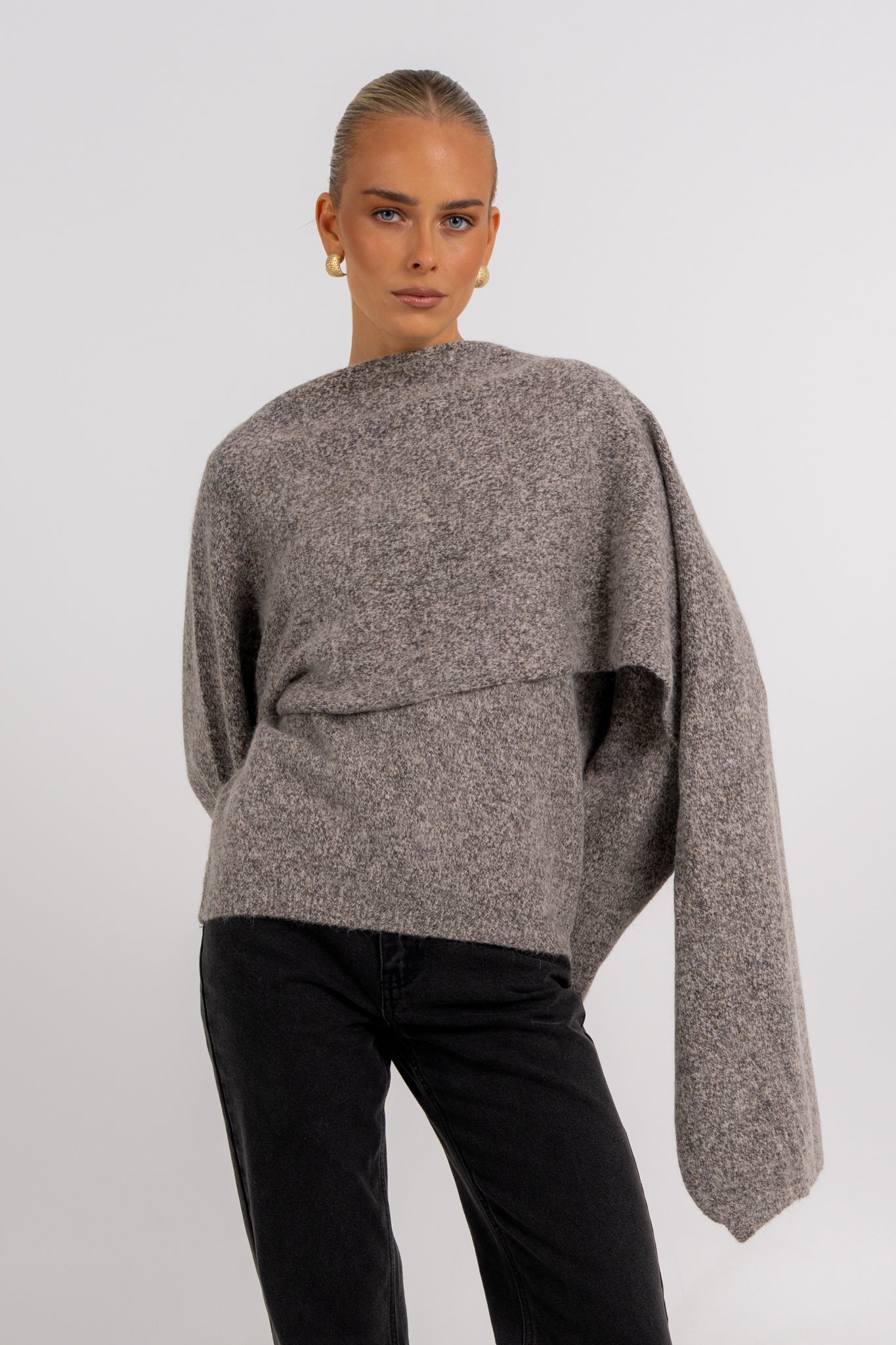 Filip Knit Grey Marle