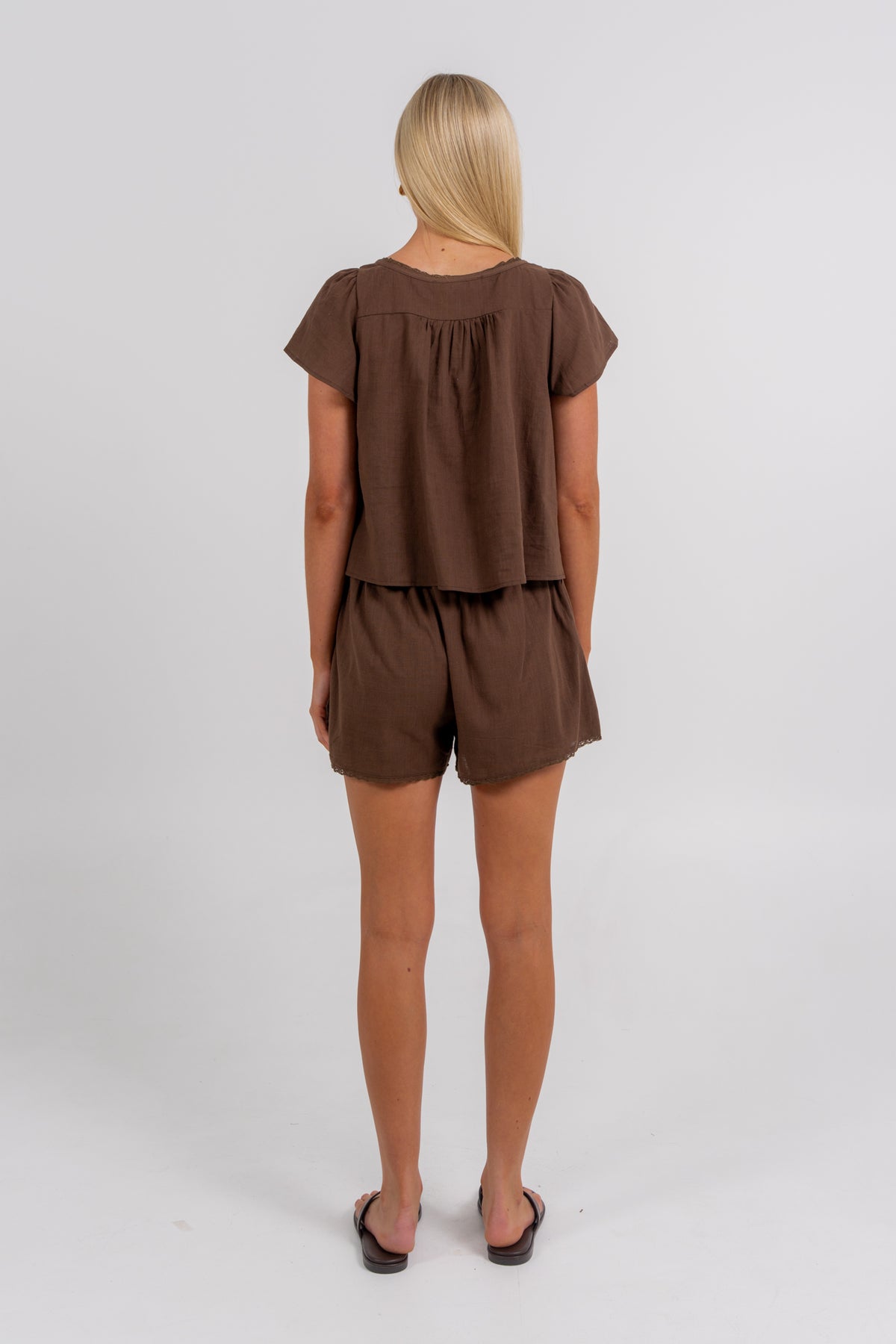 Dacey Set Chocolate