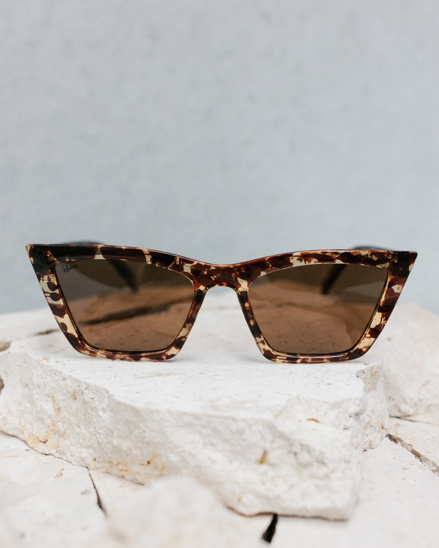 Lizette Sunglasses - Honey Turtle