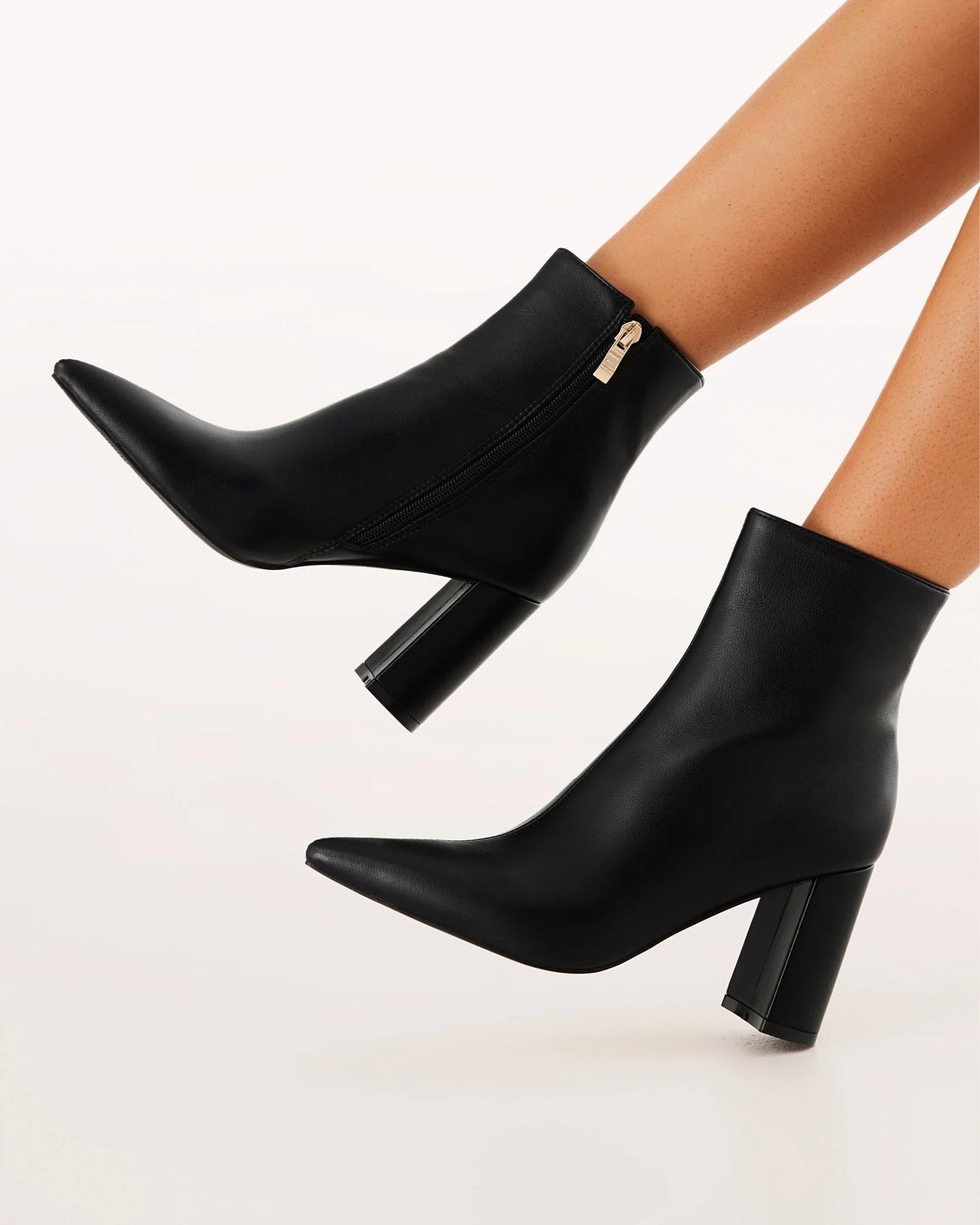 Nicoletta Ankle Boots - Black