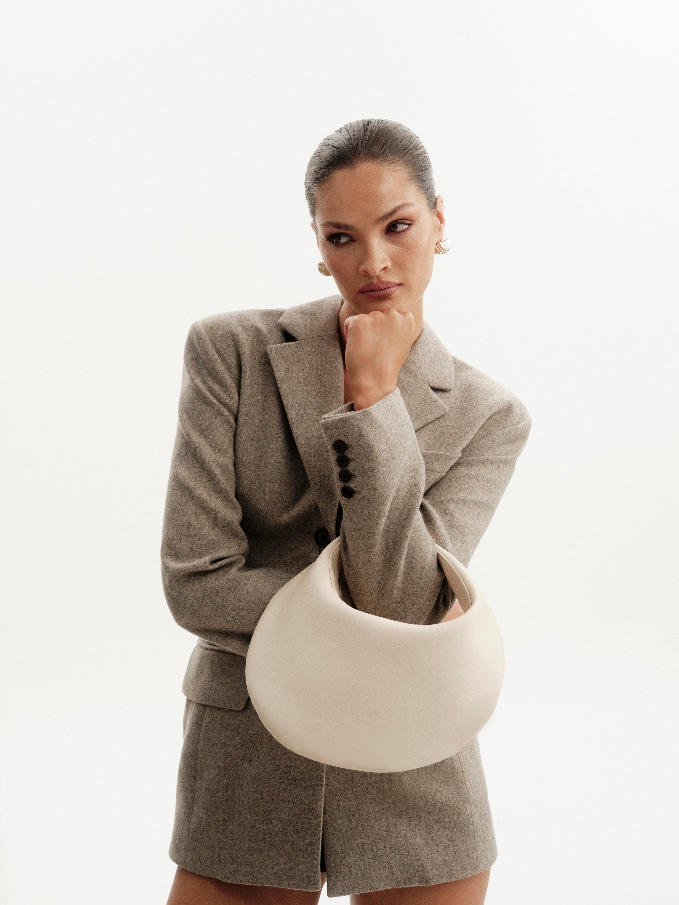Sara Bag Bone