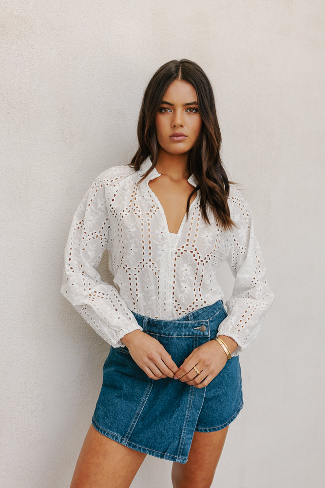 Sailor Blouse - White Embroidery