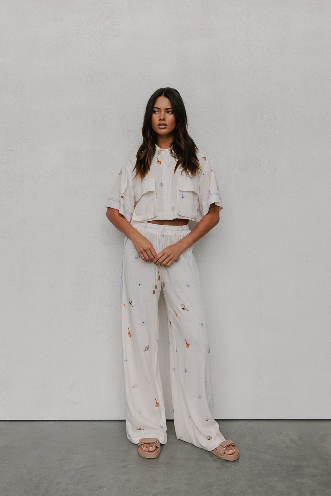Esimio Cropped Shirt - Seashell Print/Watercolour Stripe