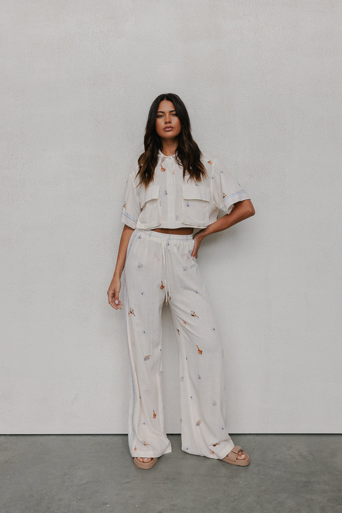 Esimio Cropped Shirt - Seashell Print/Watercolour Stripe