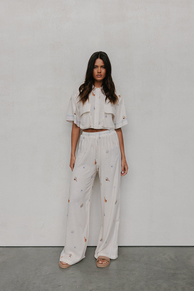 Esimio Cropped Shirt - Seashell Print/Watercolour Stripe