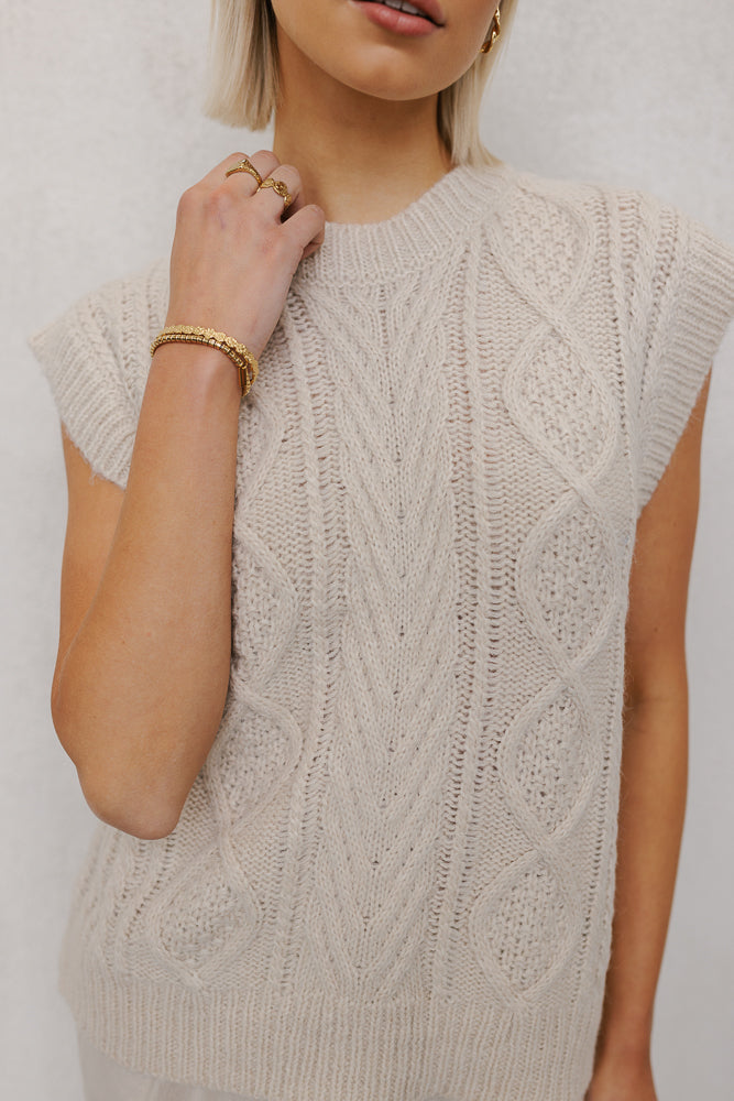 True Knit Vest - Beige