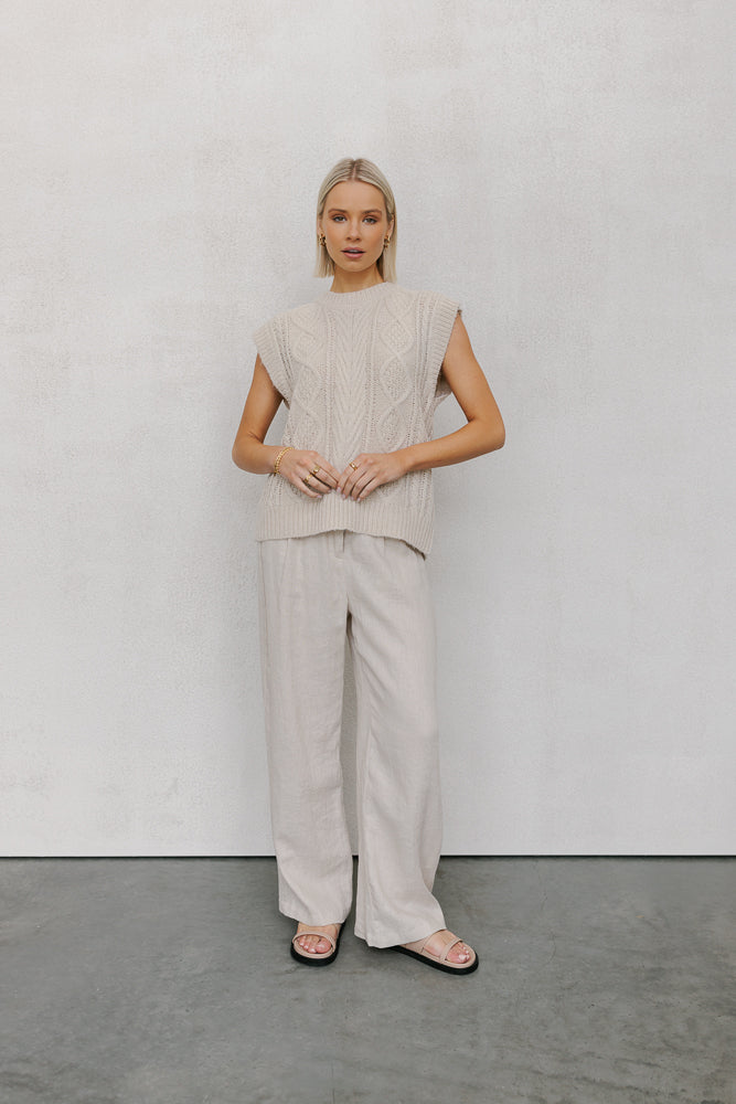 True Knit Vest - Beige