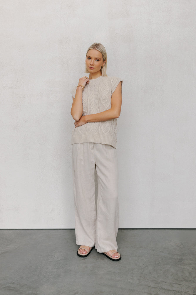 True Knit Vest - Beige