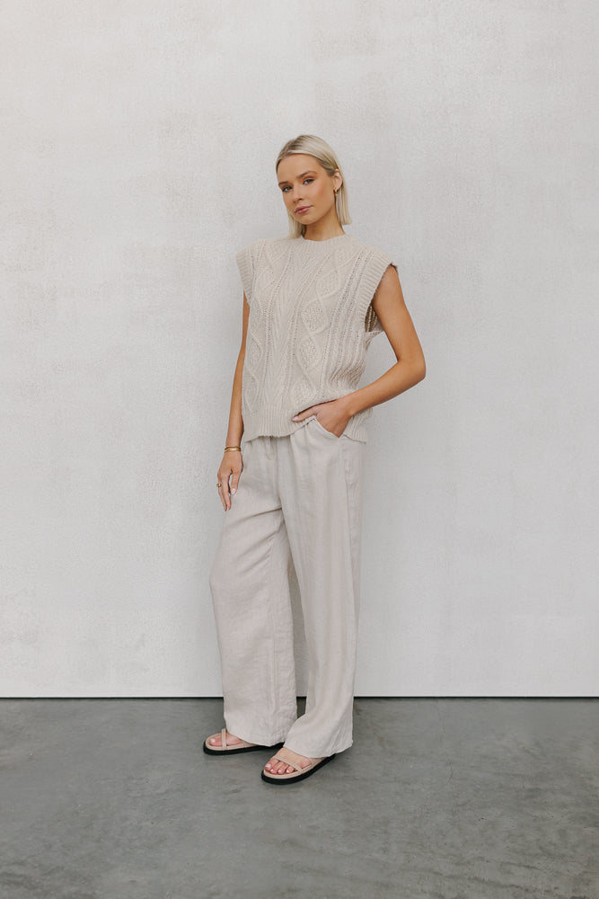 True Knit Vest - Beige