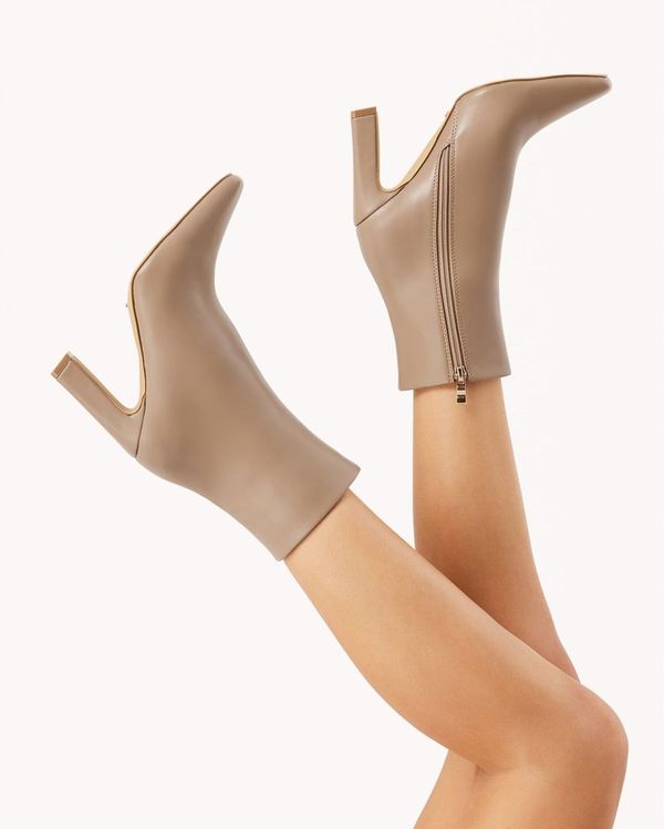 Iva Ankle Boots Truffle