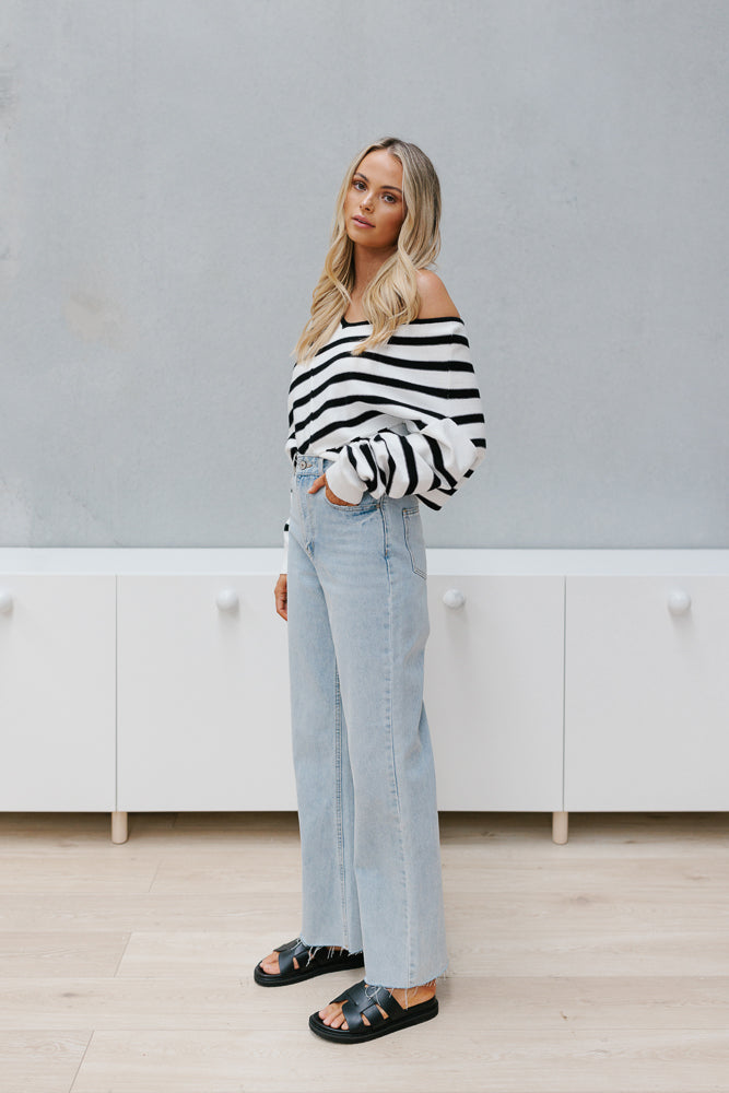 Warner Jumper - White/Black Stripe
