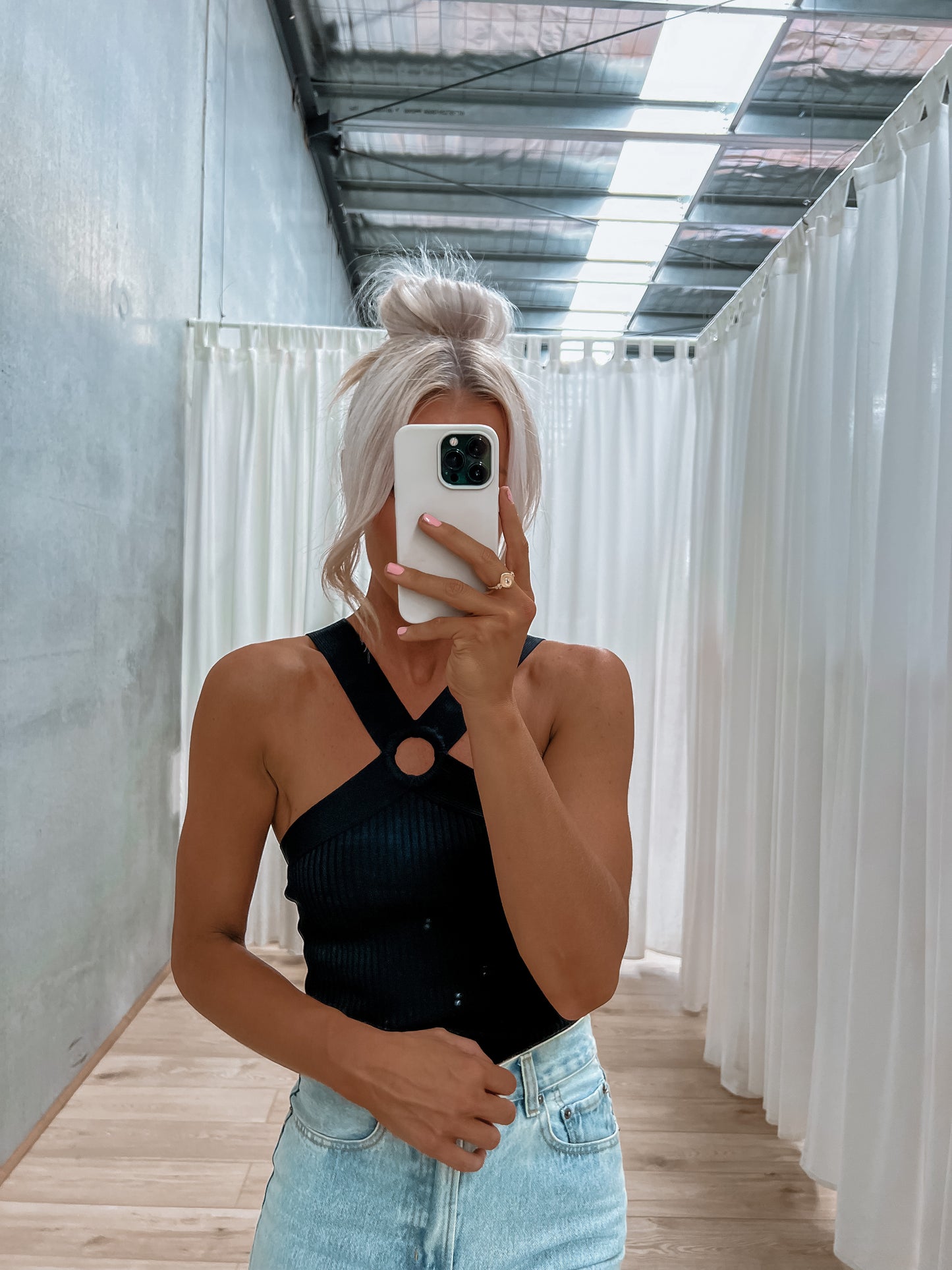 Levi Halter Top - Black