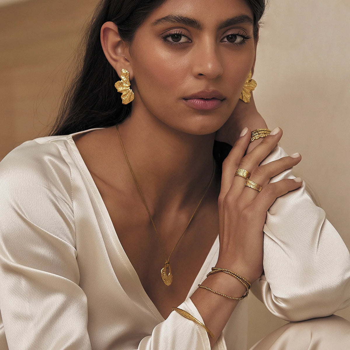 Stassia Earrings - Gold