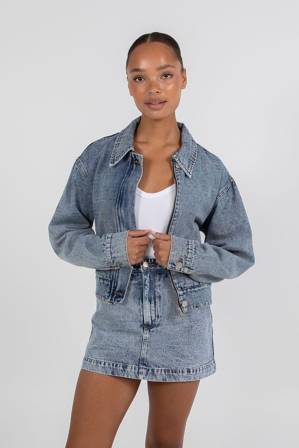 Vue Denim Jacket Dark Mineral Wash
