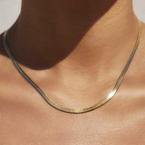 Sylvia Snake Chain Necklace - Gold