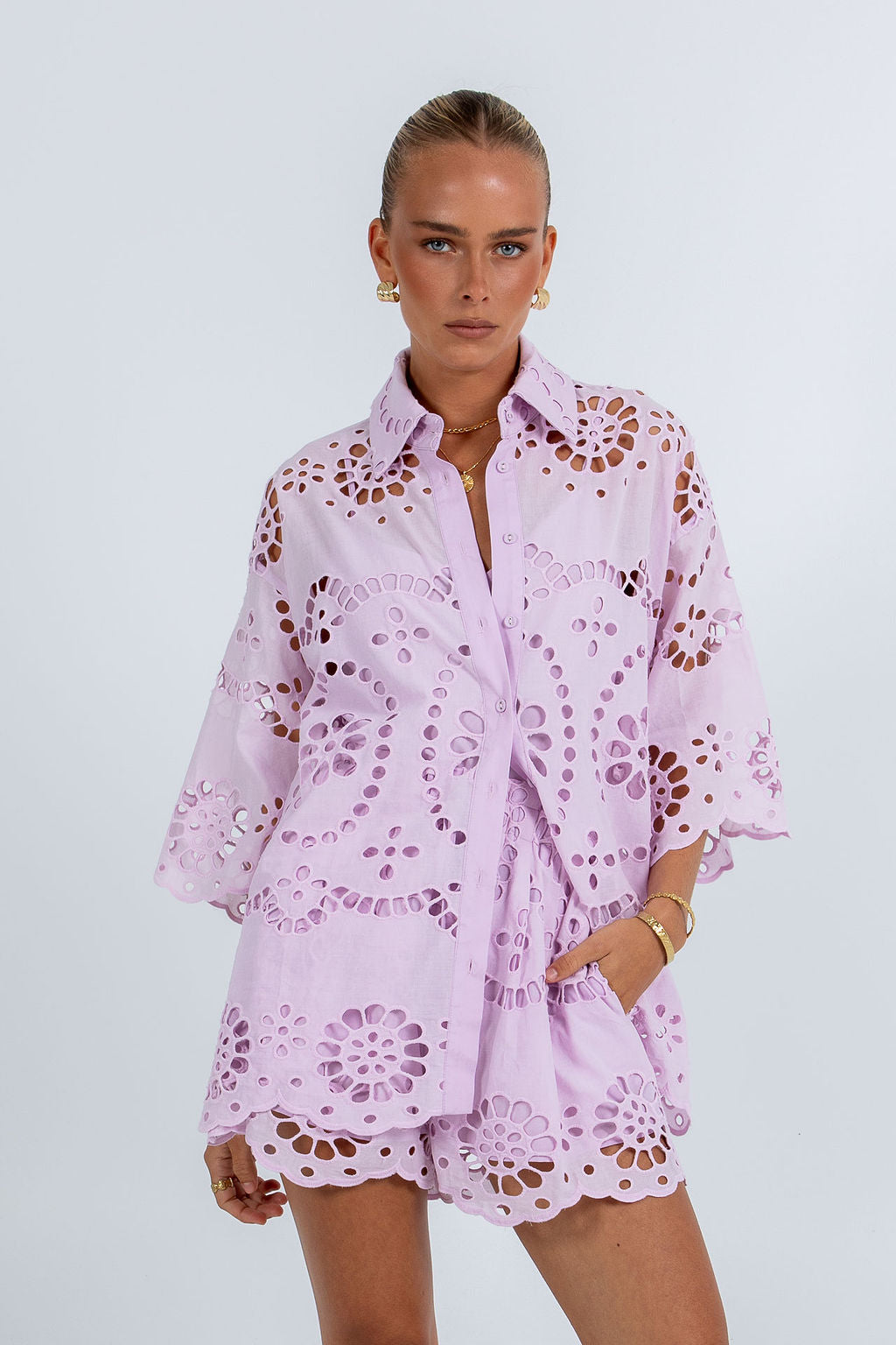 Yueli Short Lilac Sicily Lace