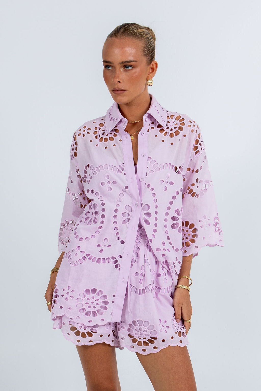 Yueli Short Lilac Sicily Lace