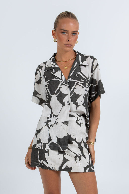 Estate Shirt - Natural/Charcoal Floral
