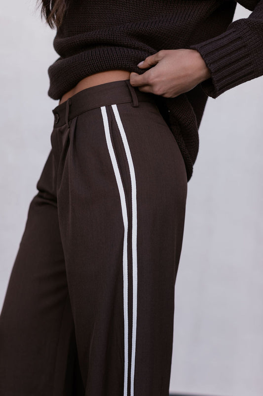 Neah Tailored Pants - Chocolate Brown/White Stripe
