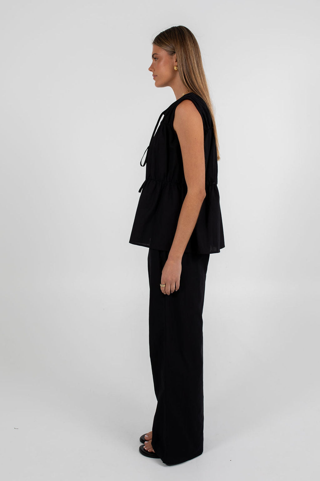 Dora Set - Black