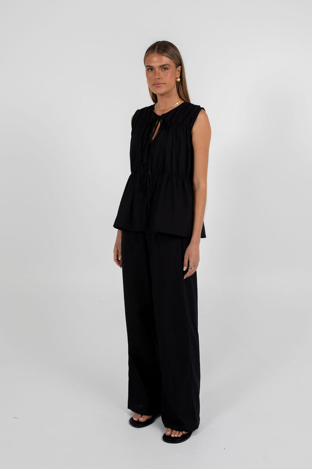 Dora Set - Black