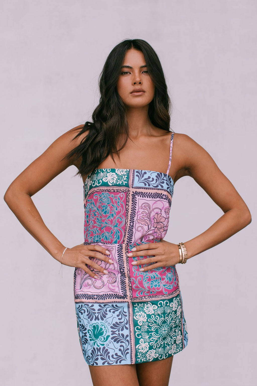 Viola Top Paisley Tile Print