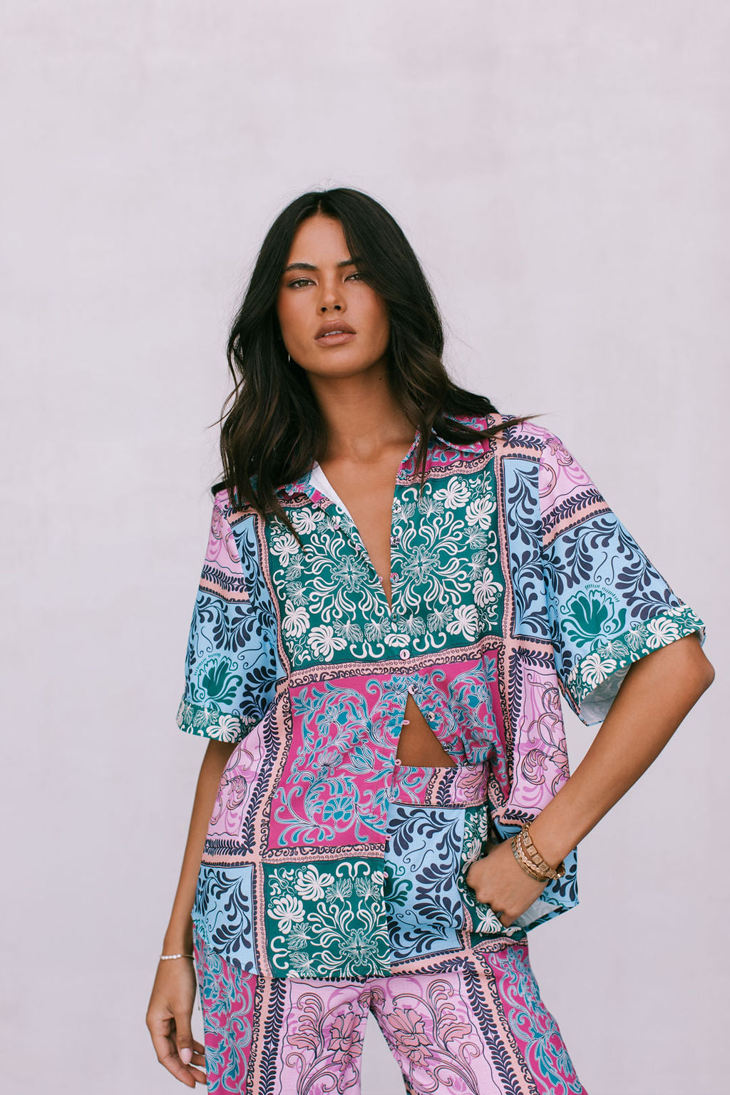 Loren Shirt - Paisely Tile Print