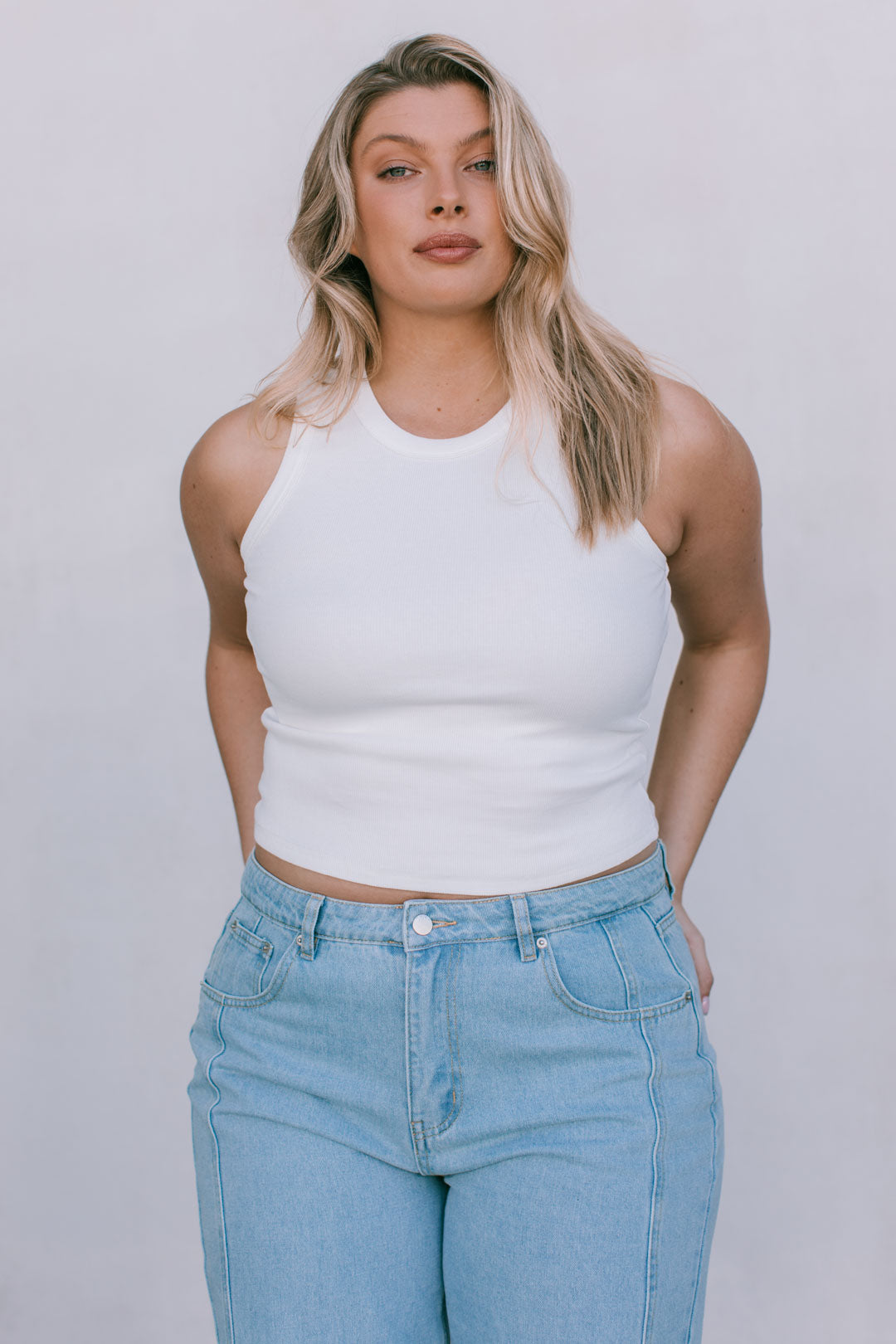 Janey Wide Leg Jeans - Light Wash Blue