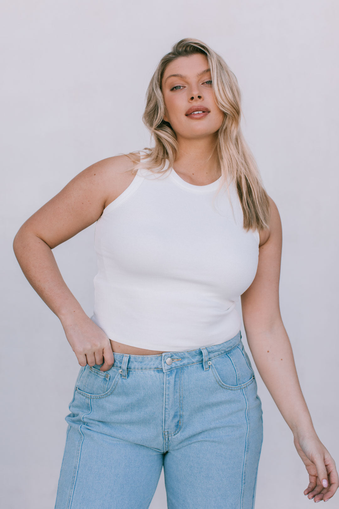Janey Wide Leg Jeans - Light Wash Blue