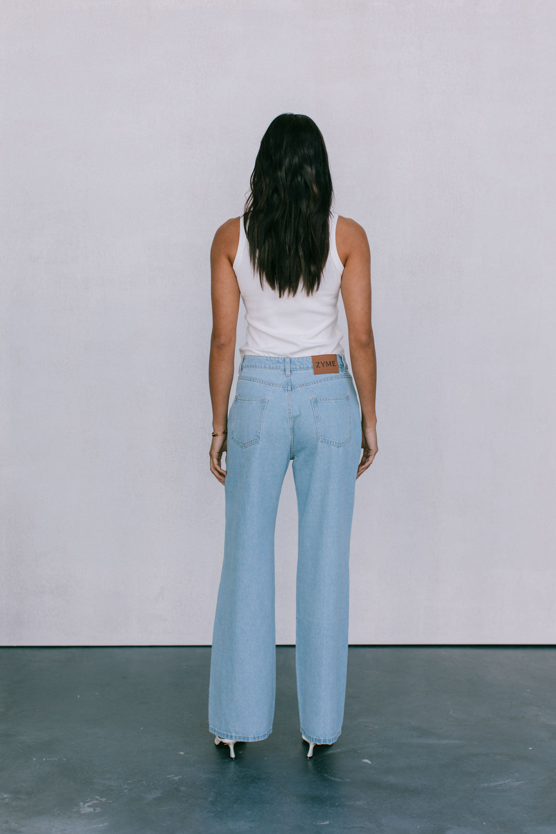 Janey Wide Leg Jeans - Light Wash Blue