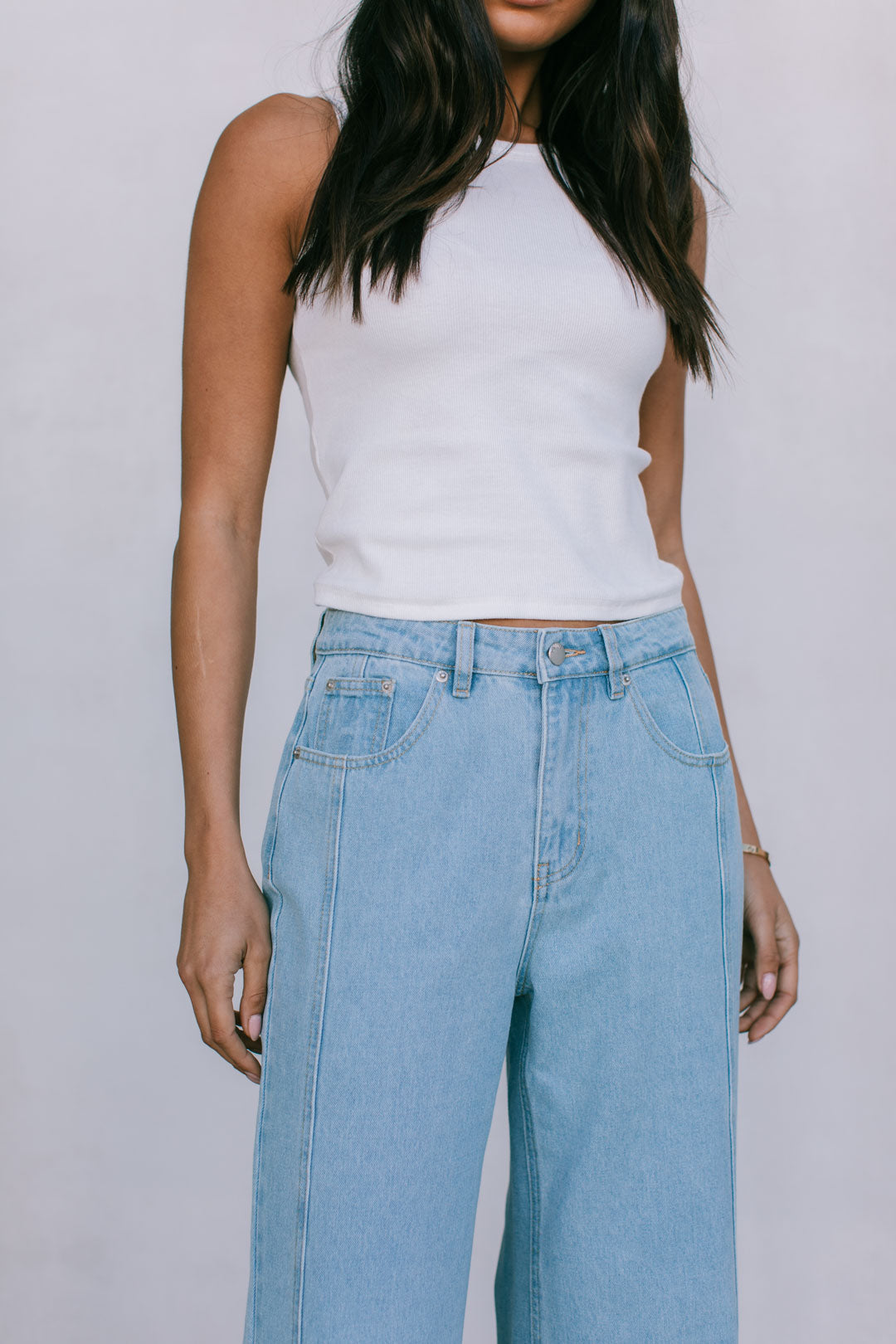 Janey Wide Leg Jeans - Light Wash Blue