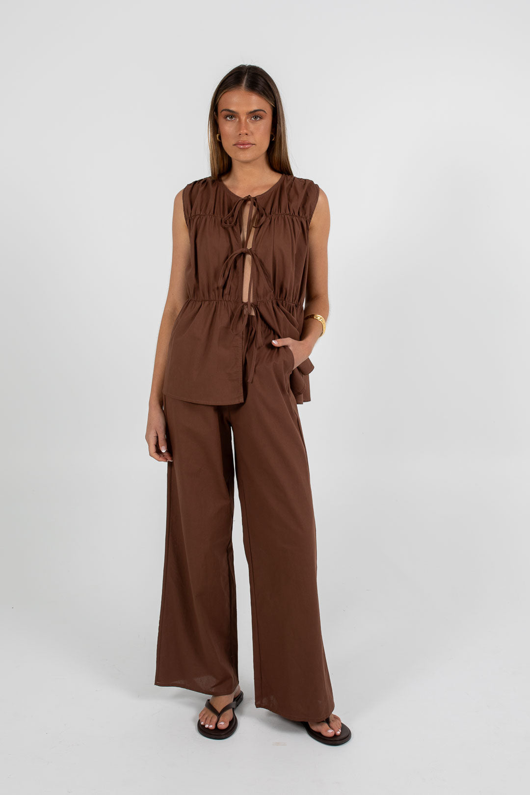 Dora Set Chocolate Brown