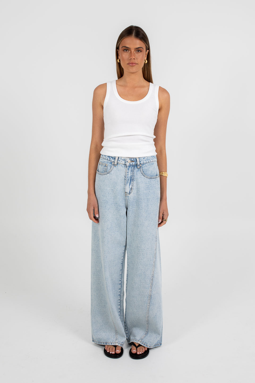 PRE ORDER Elissa Baggy Jean Light Mineral Wash