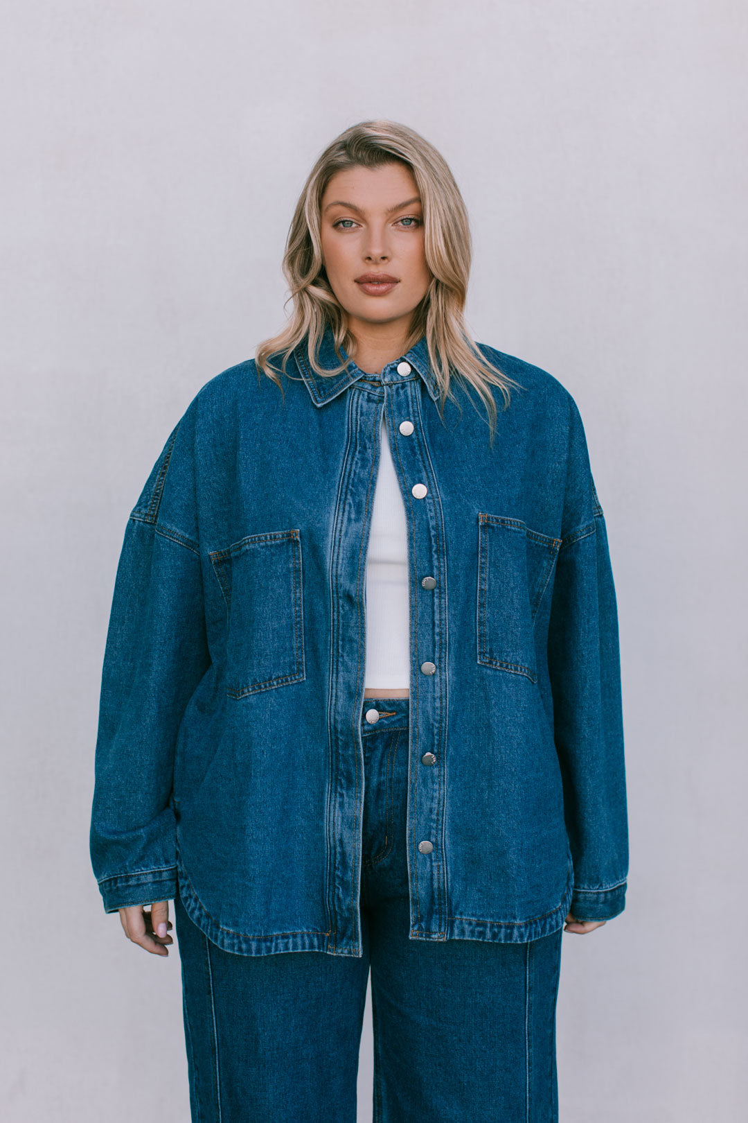 DISPATCH 07.05.25 - Janey Wide Leg Jeans - Dark Blue Wash