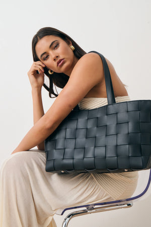 Nelly Tote Bag Black