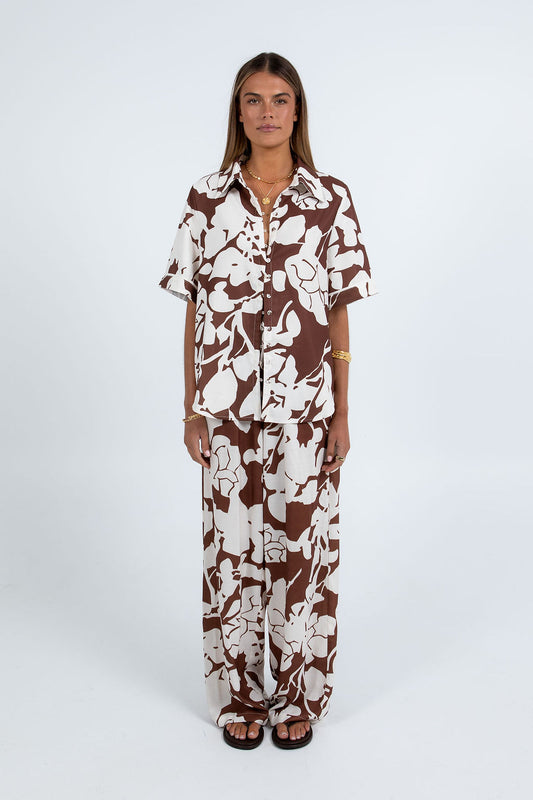 Petra Shirt - Chocolate Brown/Cream Floral Print