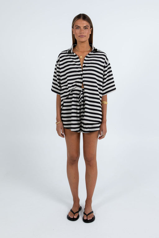 Quinlan Set - Black Stripe