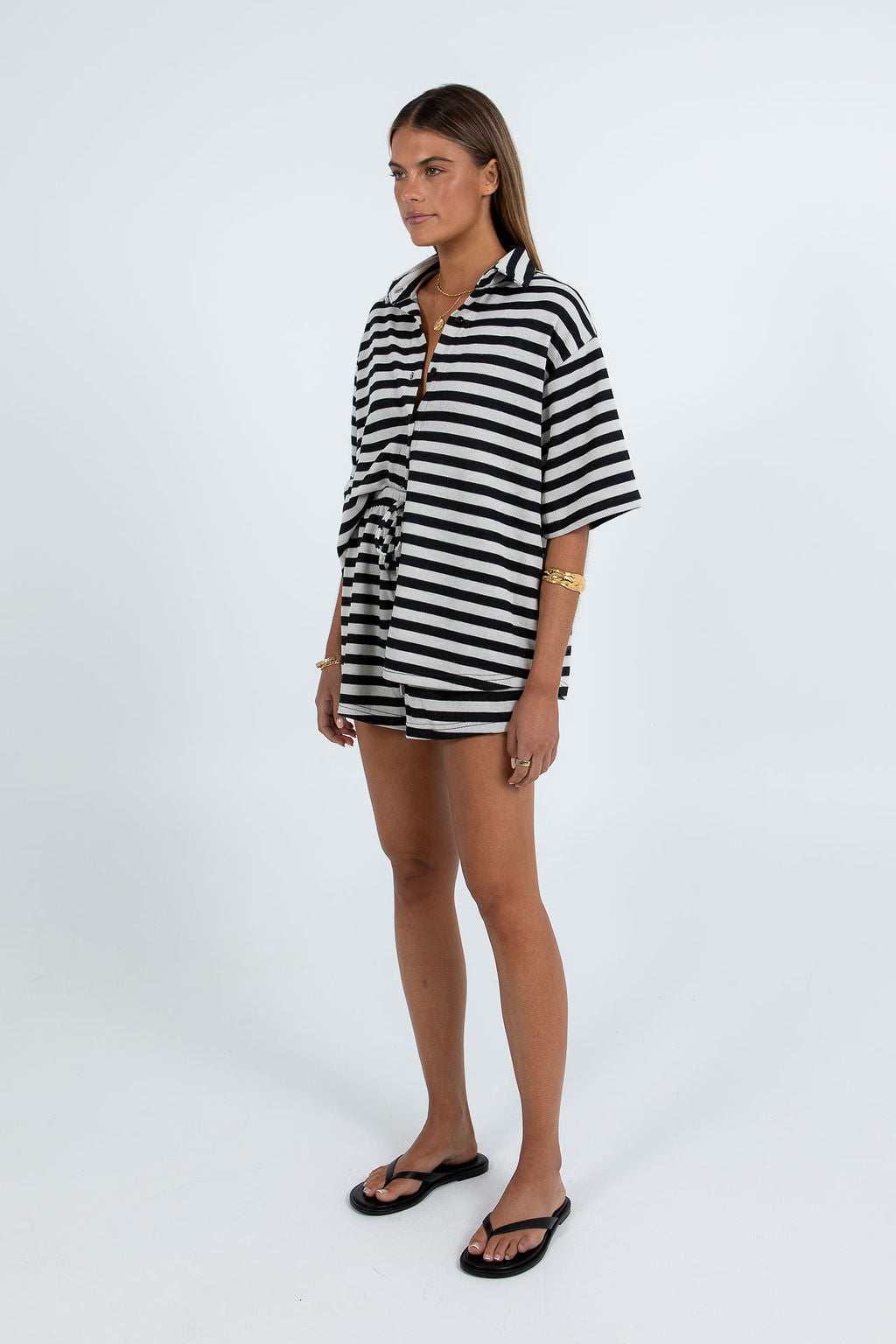 Quinlan Set - Black Stripe