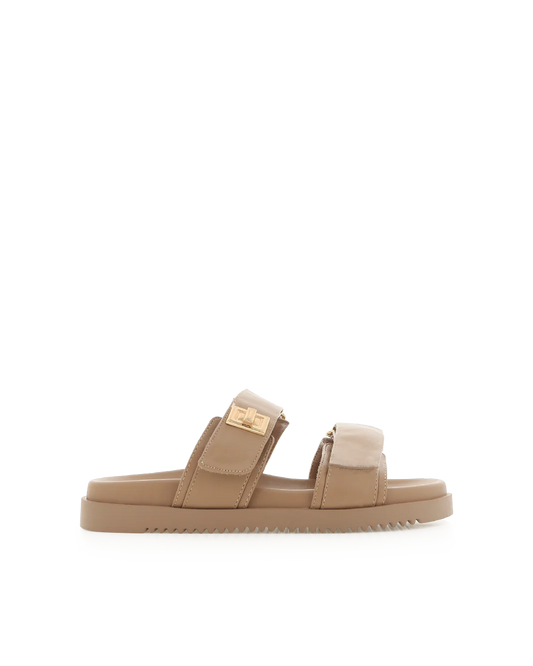 Amylee Sandals - Light Cashew