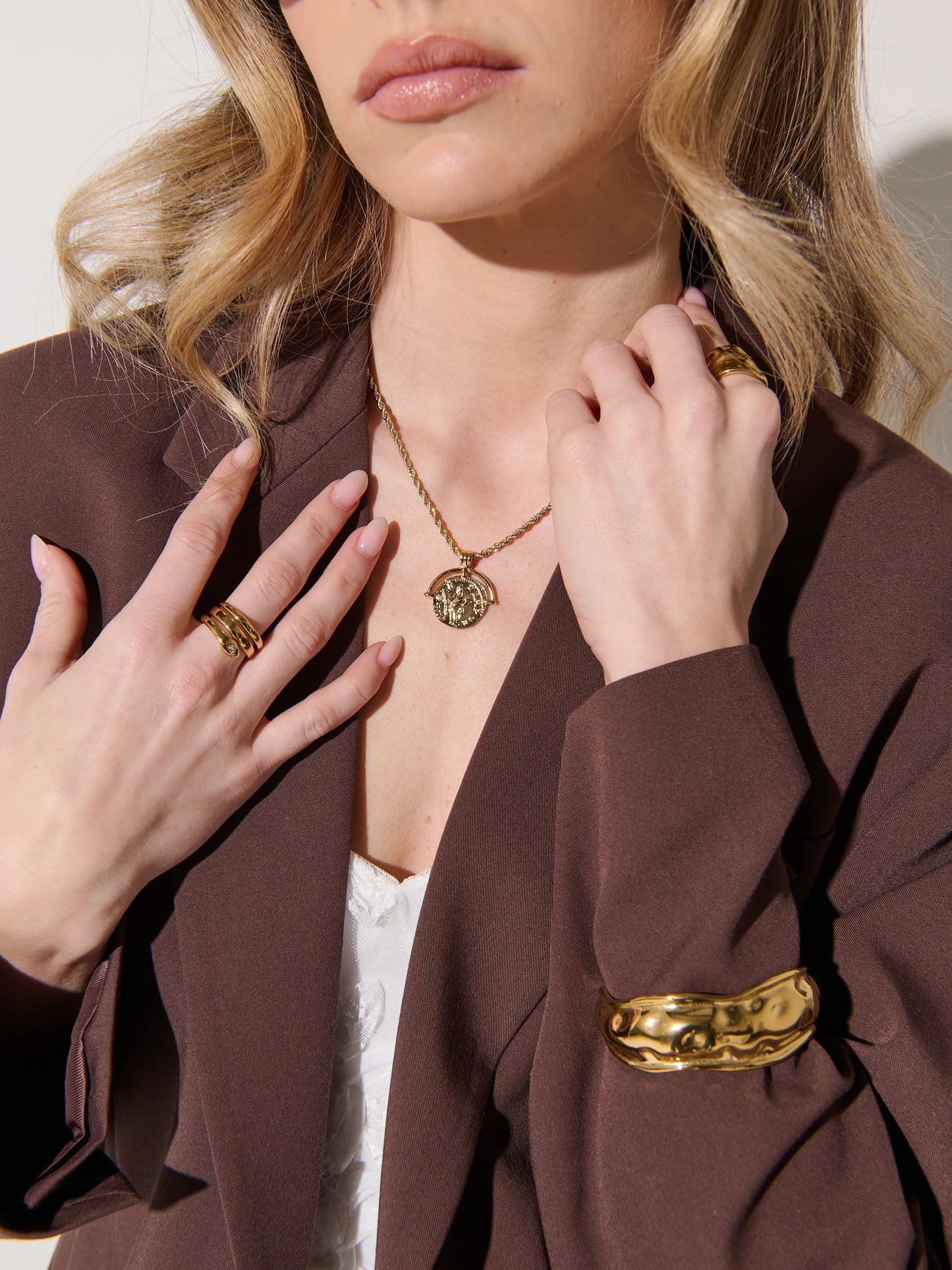 Pandora Necklace - Gold