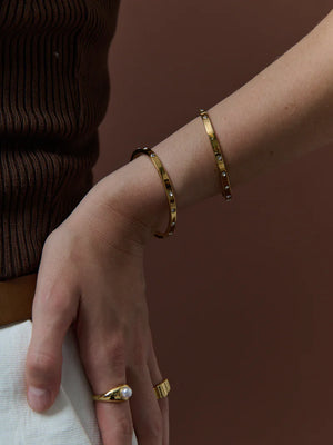 Cello Bangle - Gold