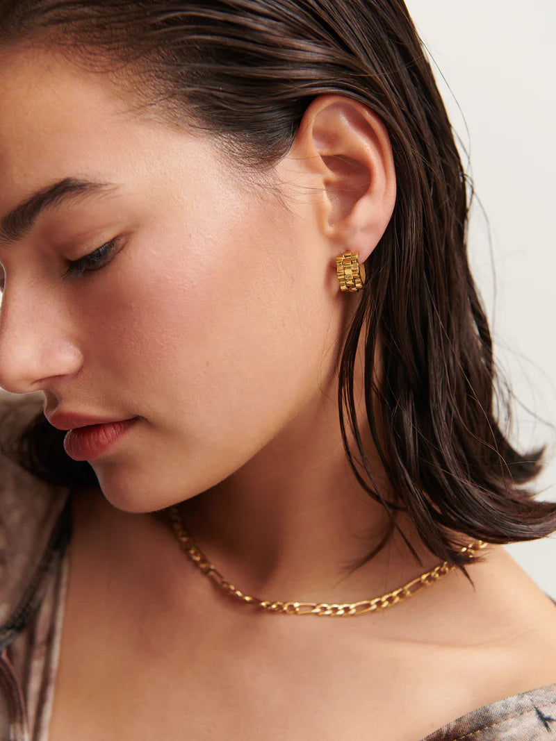 Figaro Chain Necklace Gold