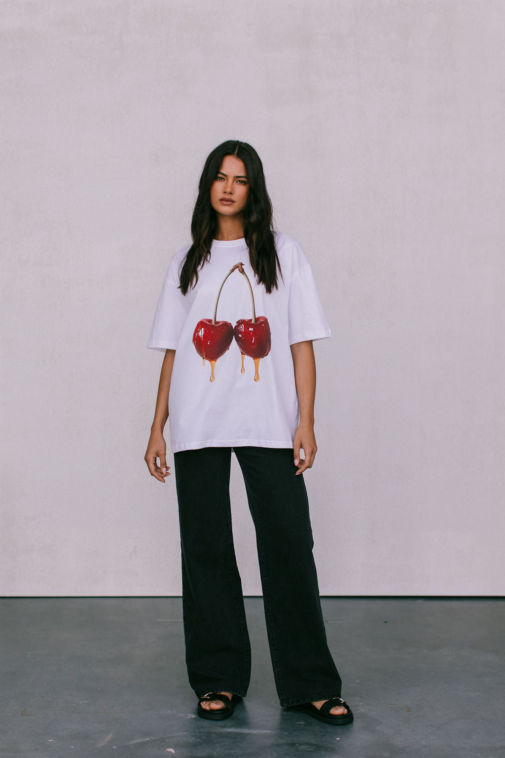Come Get Me Honey Tee White