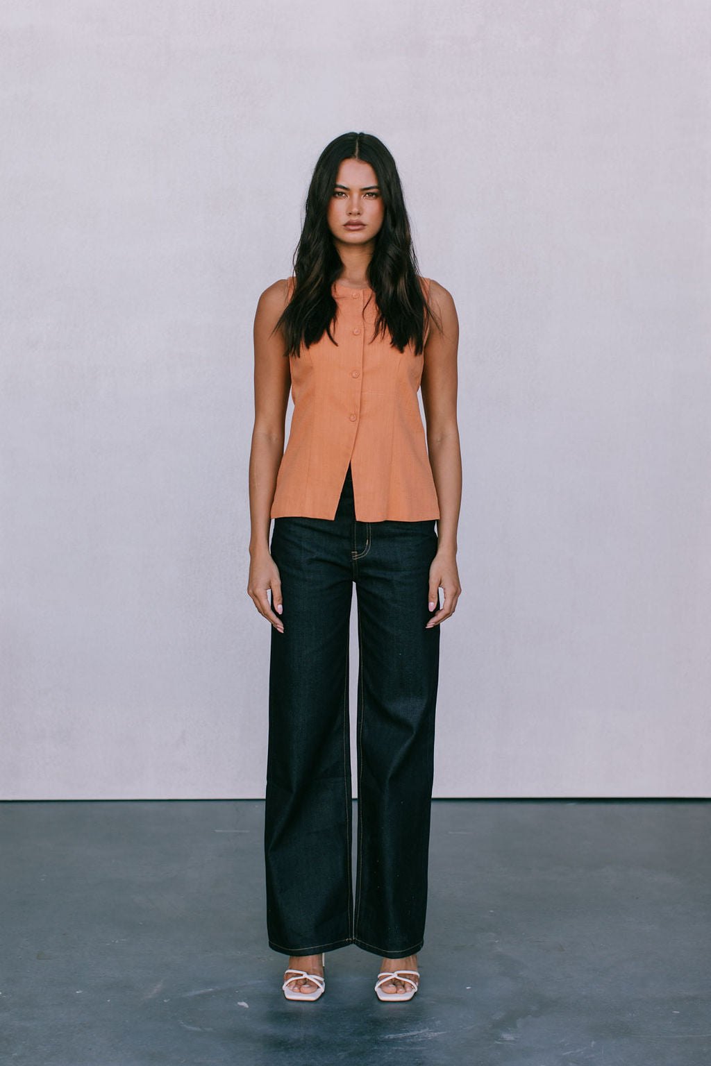 Virgo Linen Vest Rust