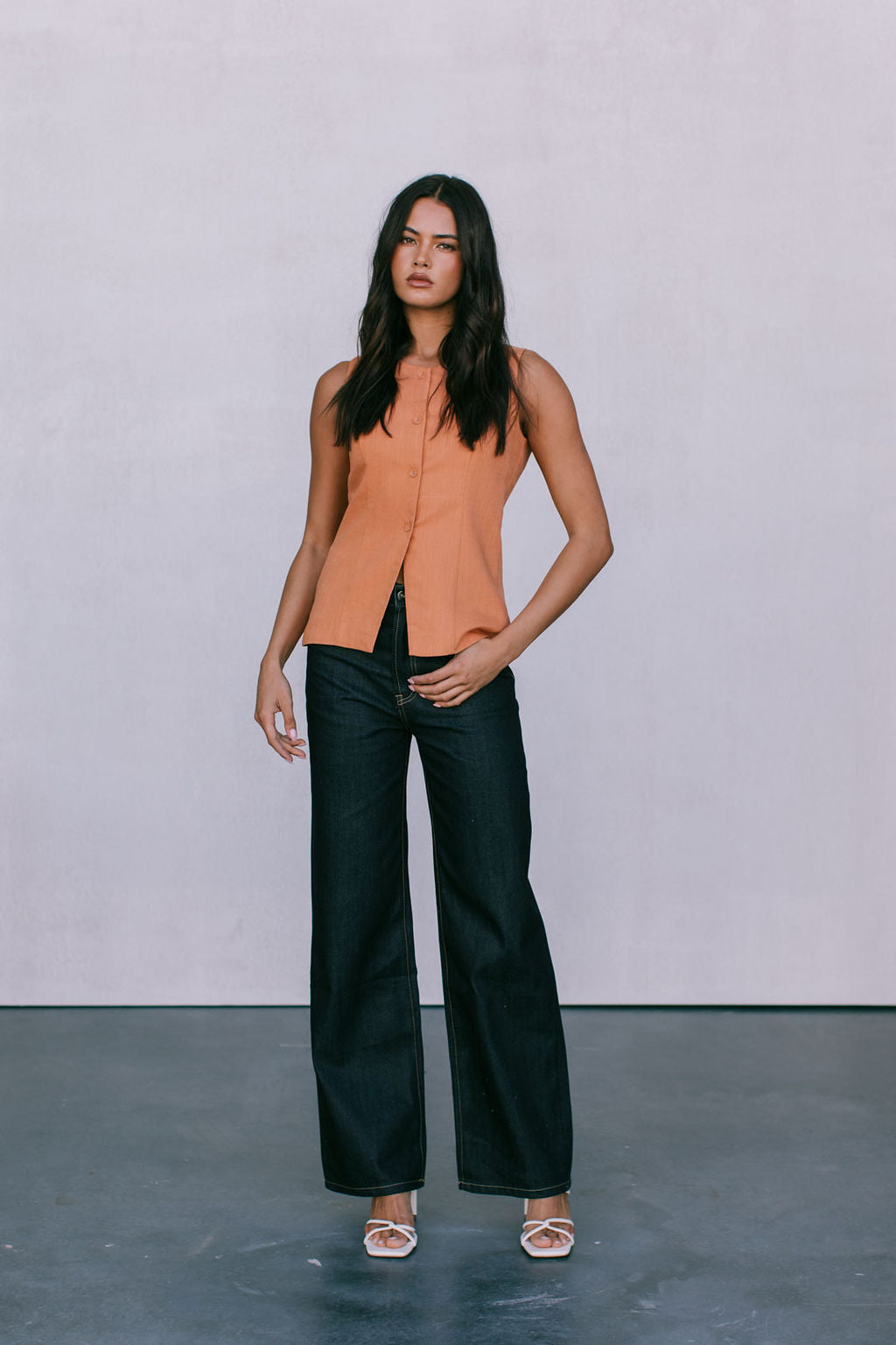 Virgo Linen Vest Rust