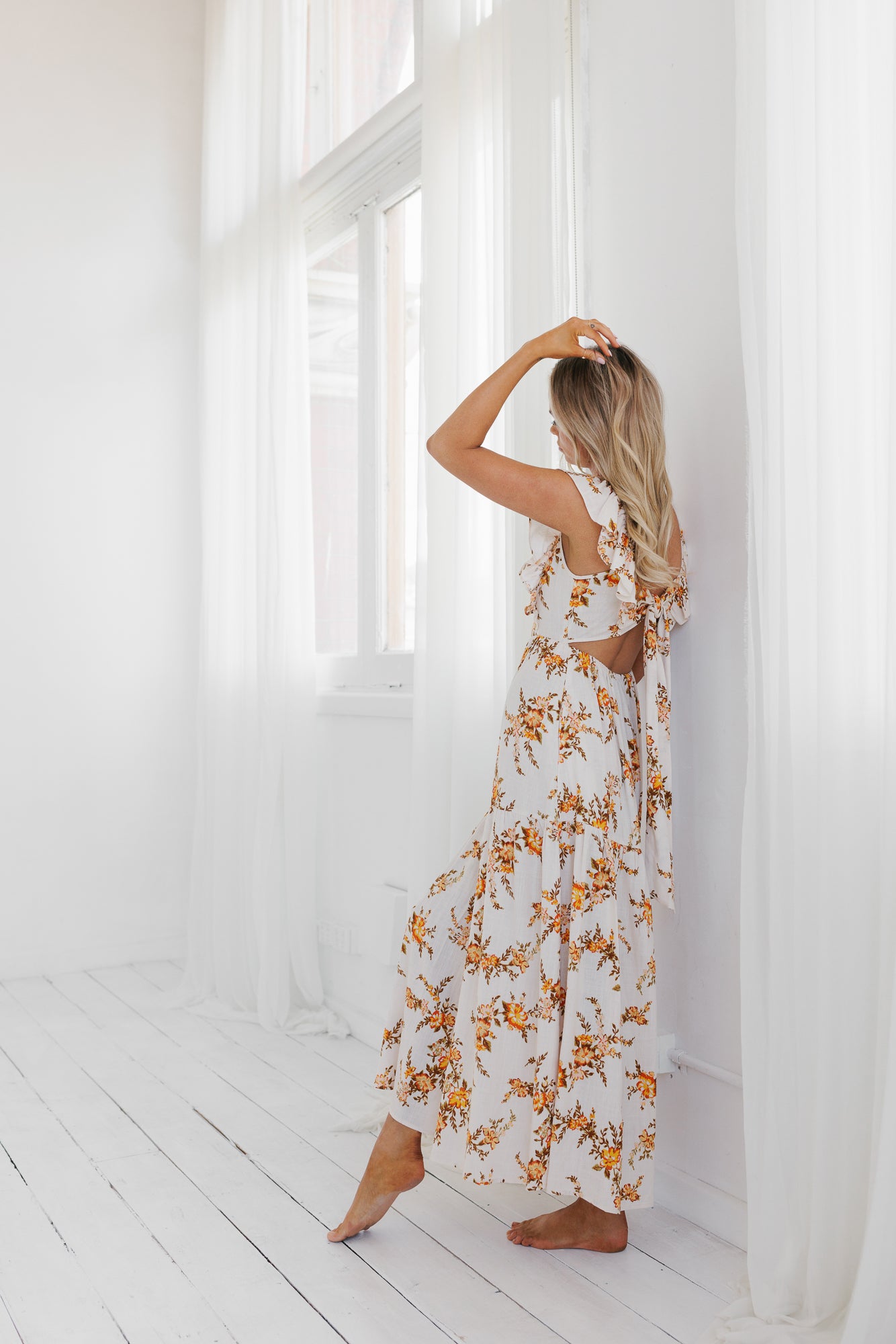 Evvai Dress - Cream/Peach Floral