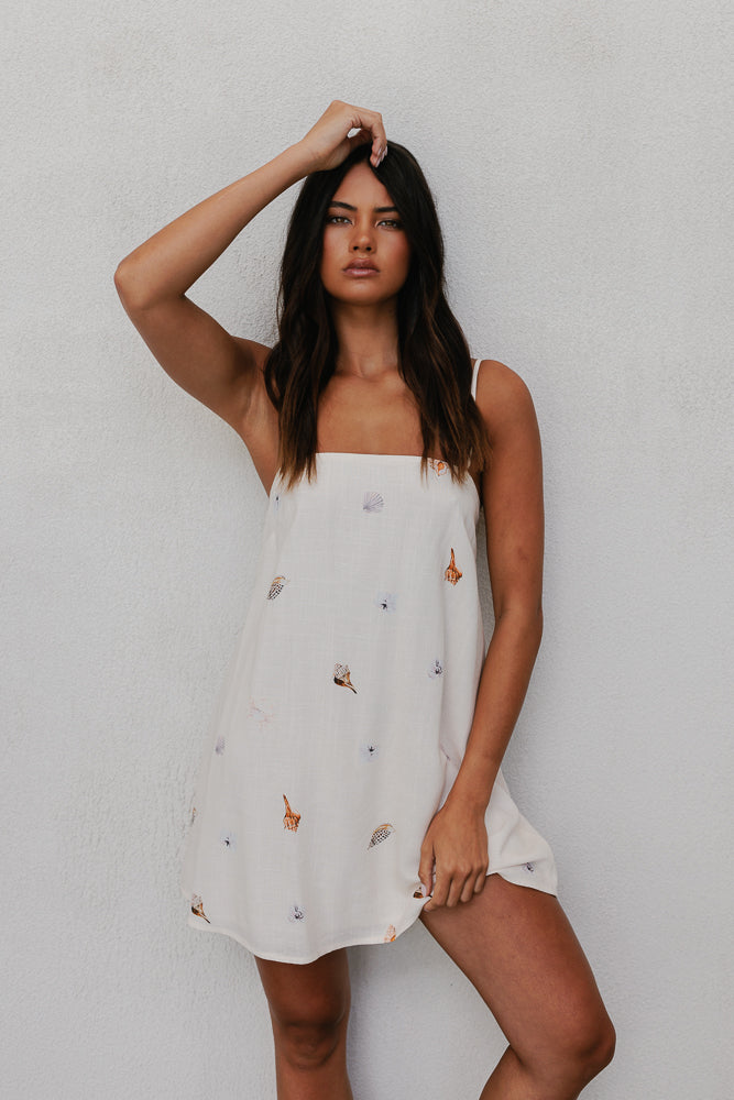 Cala Dress Seashell Print