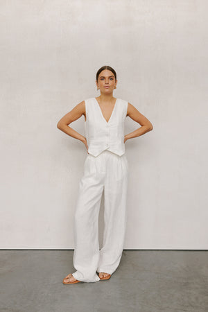 Ero Vest - Off White Linen