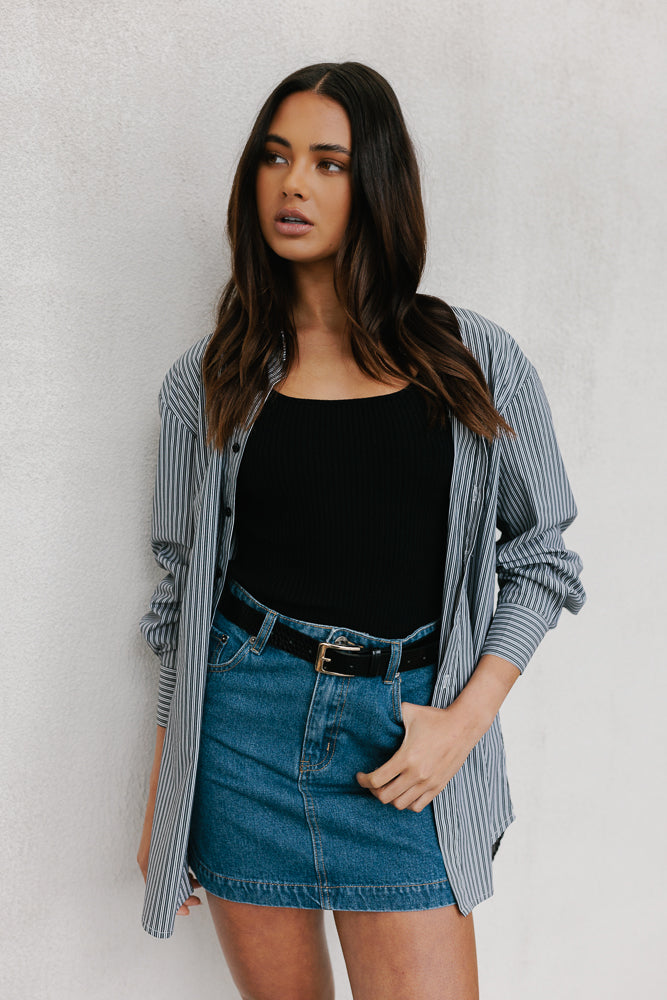 Harrie Top Charcoal Pinstripe