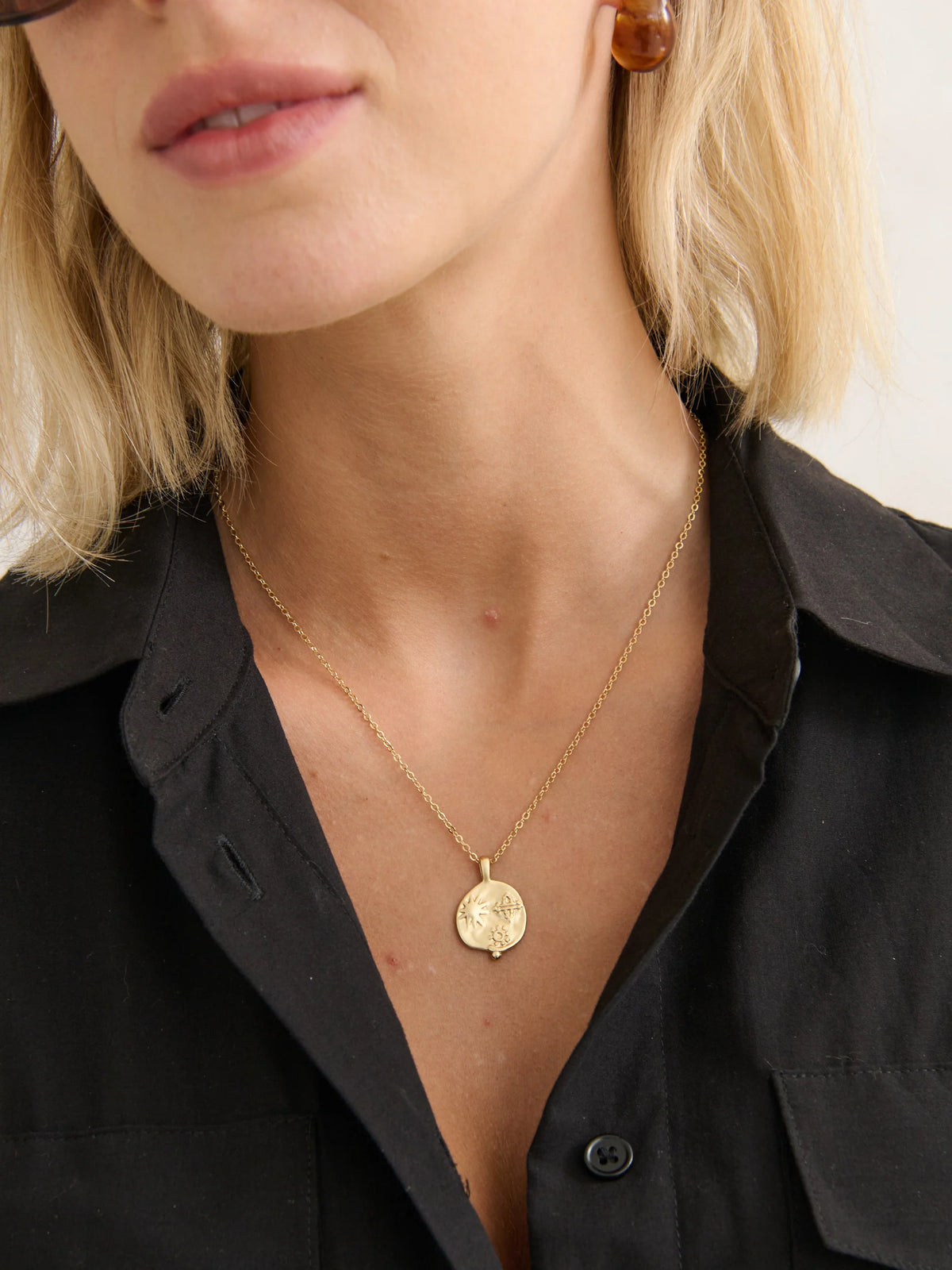 Ocean Coin Necklace Gold